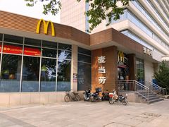 -麦当劳(南京路2店)