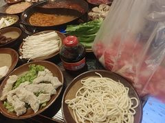 -渝井巷重庆老火锅(沈阳吉祥店)