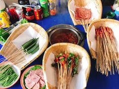 -马路边边串串香形象店(磐石路店)