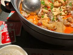 -蛙小侠·沸腾砂锅牛蛙(增城东汇城店)