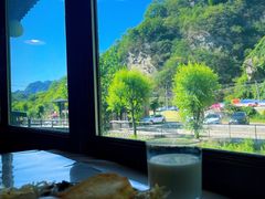 -北京水岸山吧度假村(雁栖镇店)