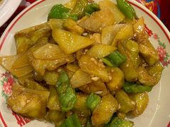 -闯关东东北农家菜(崂山石老人店)