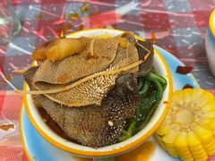 -金鼎雪山牦牛杂火锅(理县总店)