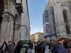 -文艺复兴百货(米兰大教堂广场店)