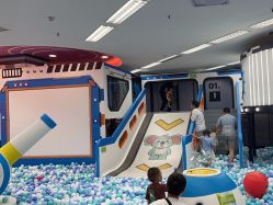 -孩子王童乐园(西安盛龙店)