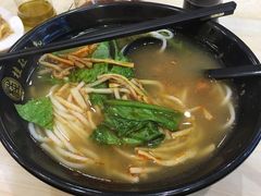 -桂在香知桂林米粉(红博中央公园店)