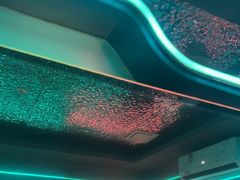 -路边边.炒菜烧烤.音乐餐厅(良乡长虹店)