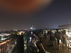 -顽啤熊·酒客酒馆(苏城夜景必选店)