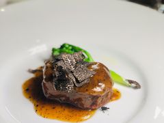 秋松露焖和牛面颊-临江宴(陆家嘴店)