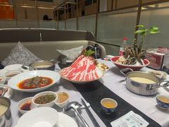 -红鼎豆捞·非遗鲍皇汤火锅(宝丰路店)