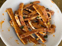 -虎贲三拖八老火锅(洋人街店)