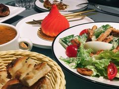 鸡肉凯撒沙拉-伊斯坦布尔土耳其清真咖啡餐厅