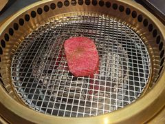 -铭牛烧肉·和牛海鲜自助(高新月牙湖店)
