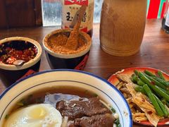 -矮子粉店1985·长沙米粉(湘春路店)