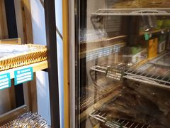 面包甜点陈列柜-锅圈食汇火锅烧烤食材超市(红桥店)