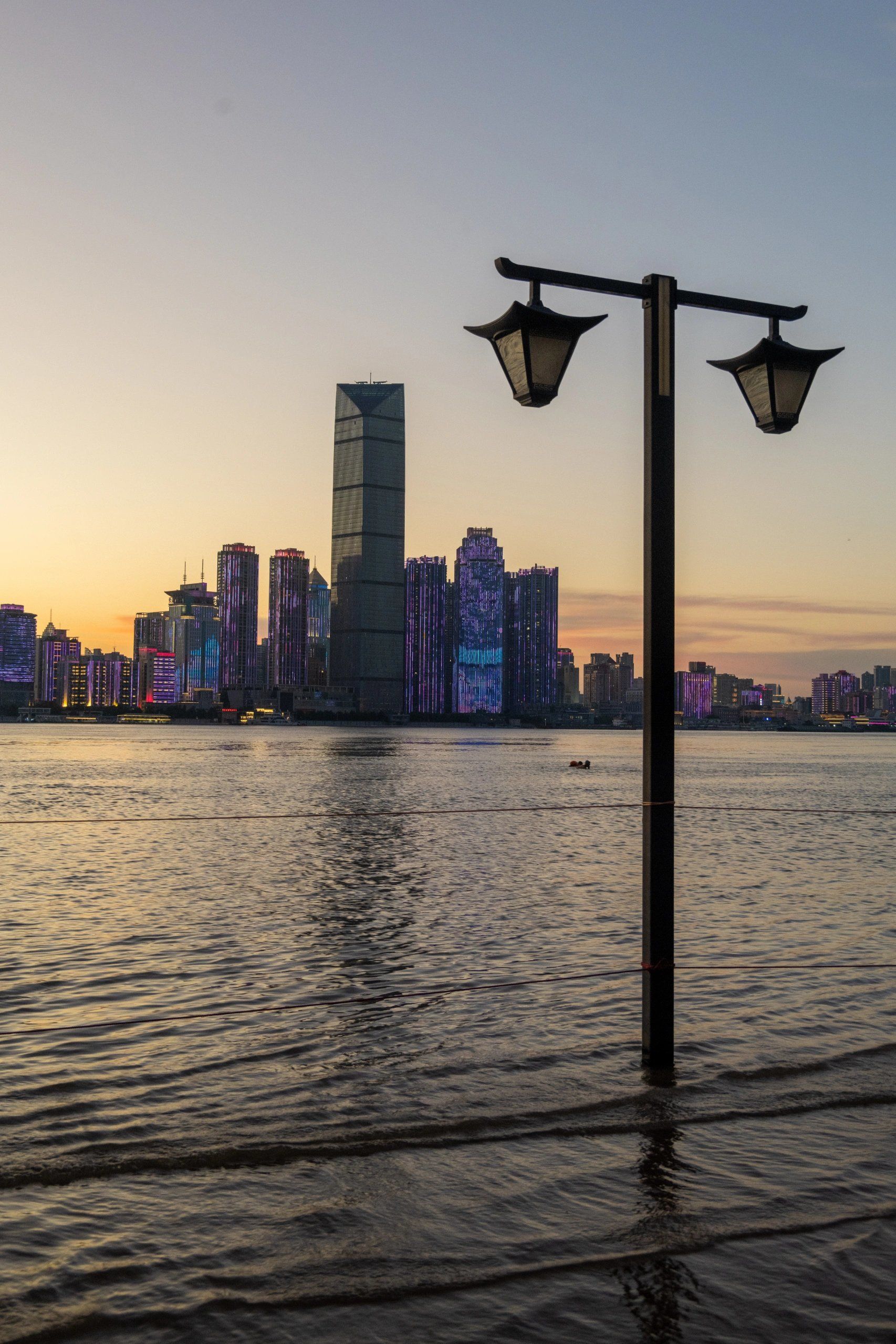 武汉.武昌江滩夜景