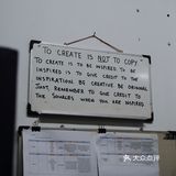 搭配煎蛋造型的迷迭香和芒果酱 萌！