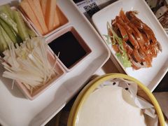 荷香烤鸭-韵秋荷(宝山龙湖天街店)