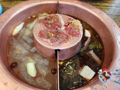 -清真·田园居家酸菜牛肉烤火锅(凤霞路店)