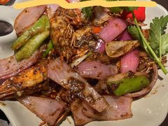 -大头虾越式风味餐厅(光明广场店)