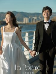 -乐派诗婚纱摄影