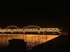 -人民防洪胜利纪念塔