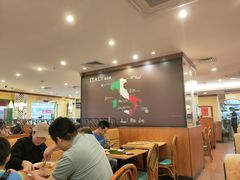 大堂-萨莉亚意式餐厅(新洲家乐福店)