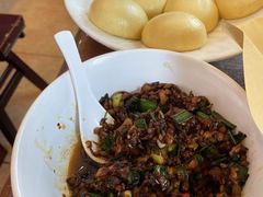 -侬佳蒸菜馆(听潮店)