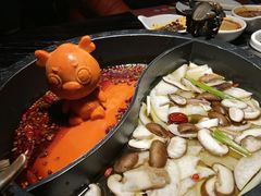 菌汤红油鸳鸯锅-辣府(大融城店榜首餐厅)