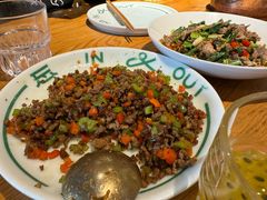 -一坐一忘云南菜(嘉里中心店)