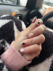 -UGIRL有个美甲