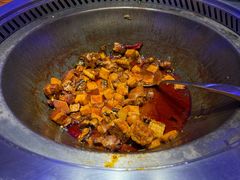 -山河屯铁锅炖(哈西站店)