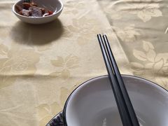 -味为先光明乳鸽(光明总店)