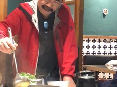 -胡须佬鸡煲四季火锅店(石厦西村直营店)