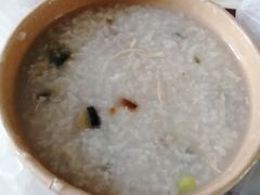 皮蛋瘦肉粥-杨妈妈粥店(华山路店)