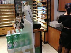 -博士眼镜(沙井京基百纳广场店)