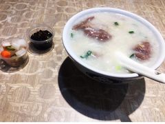 -银记肠粉店(南方医院店)