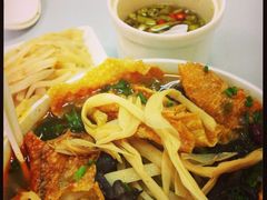 -丽丽三鲜螺蛳粉(田林路店)