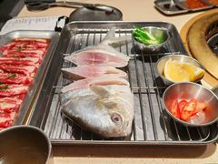 -Ant 蚂蚁洞烤肉·大营地(上海静安大悦城店)