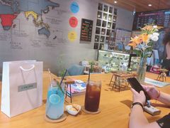 -ZING COFFEE 镜咖啡