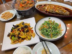 -徽厨食坊·农家特色私房菜