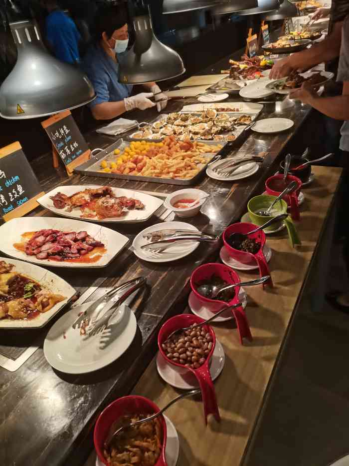 东城国际酒店丰全日餐厅-"周五六日的价格会贵一点点,食材也相应的高.