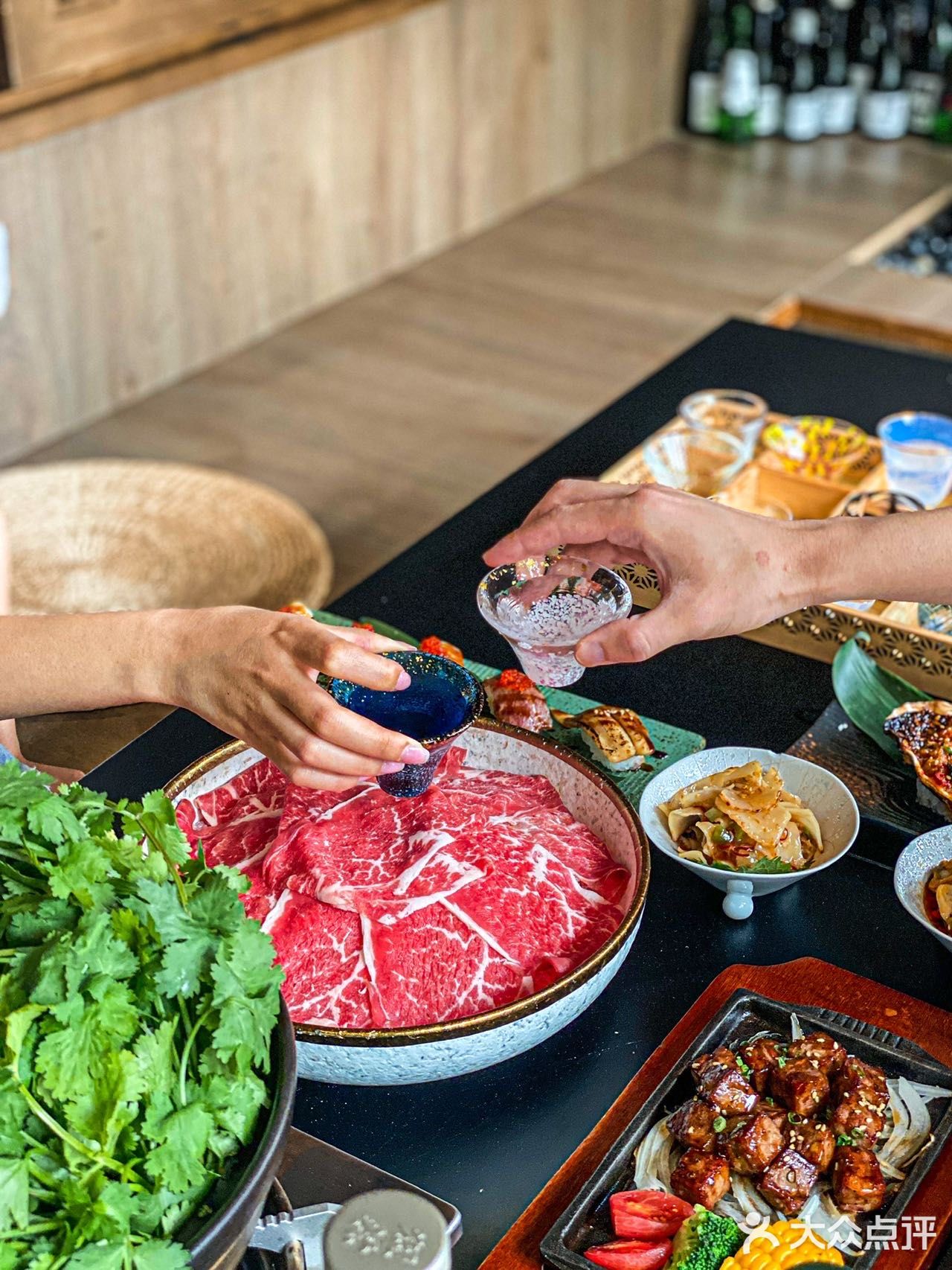 这家日料店有点东西🉑香菜锅原地封神了！