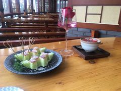 -桥香园过桥米线(国贸店)