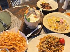-喜洲吧·江畔老船厂·庭院餐厅(喜临院店)