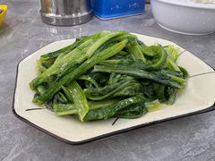 -银峰农庄·特色烧鸡·鲜无花果浸鸡