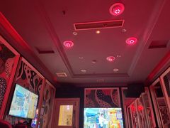 -自由港KTV(王子公主金平店)