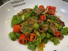 小炒黄牛肉-绿雅居原生态农庄(小涌店)