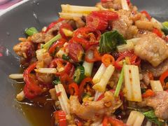 -洪霞餐馆·川菜·鲜货现炒(两江春城店)