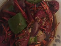 -龙巢盱眙龙虾·牛蛙·烧烤宵夜(八卦岭店)